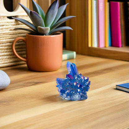 DECHOUS Natural Crystal Cluster Geode, Blue Raw Quartz Geode Crystal Cluster Stone Small Healing Crystals for Home Decoration, Healing, Meditation