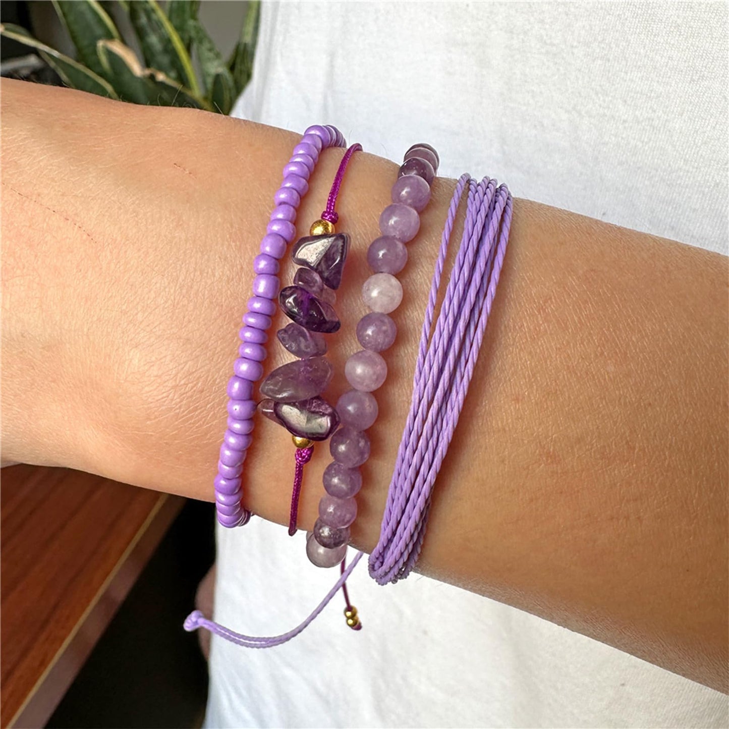 MORIANCE 4Pcs Lapis Lazuli Bracelet for Men Women Boho Lapis Lazuli Crystal Bracelet Lapis Lazuli Jewelry Natural Stone Blue Bracelets Blue Beaded Crystal Bracelet Stretch Woven Bracelets Set