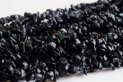Natural Chip Stone Beads Snowflake 5-8mm About 400 Pieces Irregular Gemstones Healing Crystal Loose Rocks Bead Hole Drilled DIY for Bracelet Jewelry Making Crafting (5-8mm, Snowflake Obsidian Jasper)