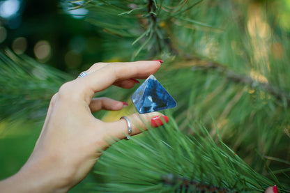 Crystal Pyramid of Natural Blue Sodalite Chakra Healing Stone, 1.5 inch