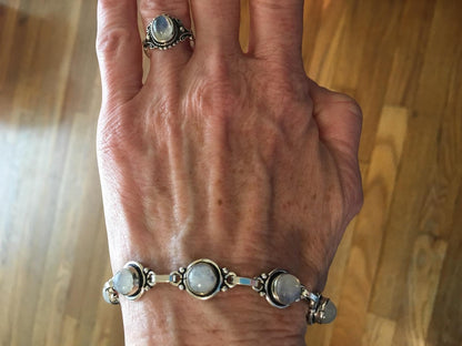 Natural Moonstone 925 Silver Plated Round Gemstone Link Bracelet for Women - White Stone June Birthstone Vintage Style Adjustable Bracelet - Handmade Gifts for Mom Wife Sister Her