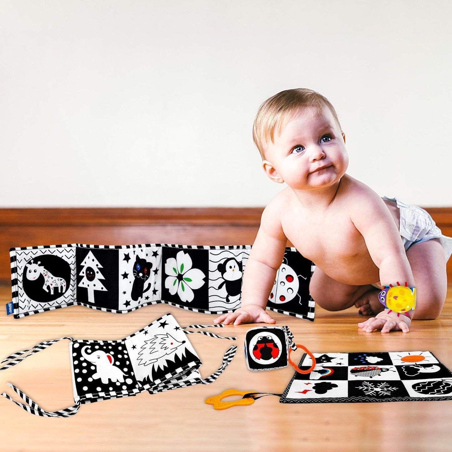 FELSOOGRE 7 Pcs Black and White High Contrast Baby Toys for Newborn, Tummy Time Toys Montessori Toy for Babies 0-6 Months, Sensory Newborn Infant Toy Soft Book for 0-3 3-6 6-12 Months Boys Girls