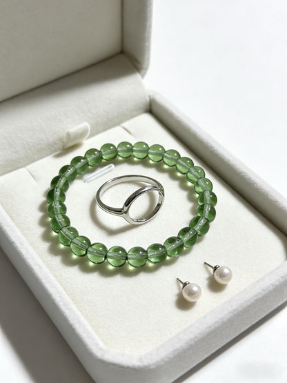 IETWIPNO Stretch Crystal Bracelet for Women,Elastic Beaded Bracelets Set of 1,Multicolor Healing Stone Adjustable Bangle,Gift for Her (8MM Round Green)