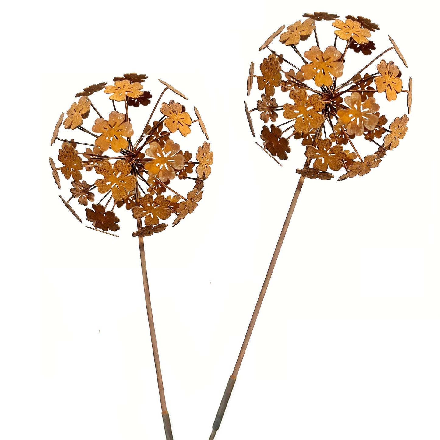 Lidengle 2 Pack Metal Flower Stakes for Outside, 3D Rusty Metal Plants Garden Statues Yard Art, Outdooor Decorative Garden Stake for Flower Bed Lawn Balcony Flower Pot (Style 2)