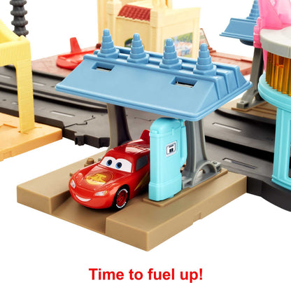 Mattel Disney and Pixar Cars On The Road Playset with 2 Toy Vehicles & Light-Up Countdown, Includes Lightning McQueen & Mater Truck