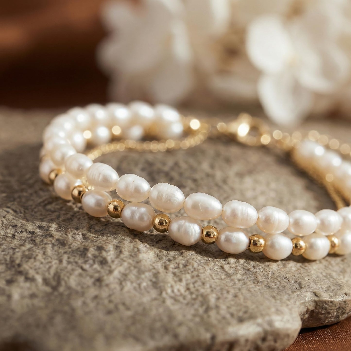 Pearl Bracelets for Women - 3 Pcs Gold Tone Dainty Beaded Bracelet Set - Minimalist Layered Simulated Pearl Link Chain Jewelry for Wedding Bridesmaid Party (White & Gold)