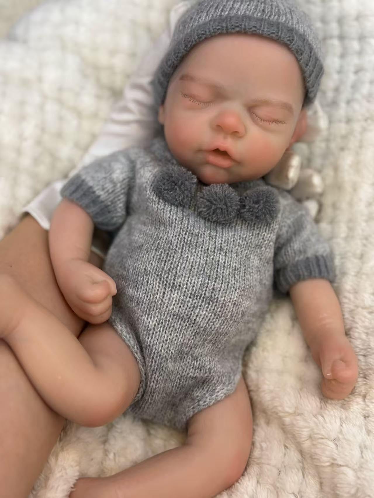 Aniiyy 13 Inch Full Silicone Reborn Baby Dolls-13 Inch Realistic Newborn Anatomically Correct Girl,Silicone Full Body Lifelike Baby