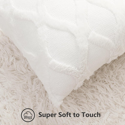 decorUhome Summer Throw Pillow Covers 18x18 Inch Set of 2, Soft Plush Faux Fur Wool Cream White Accent Couch Pillow Covers for Modern Farmhouse Bed Sofa Living Room