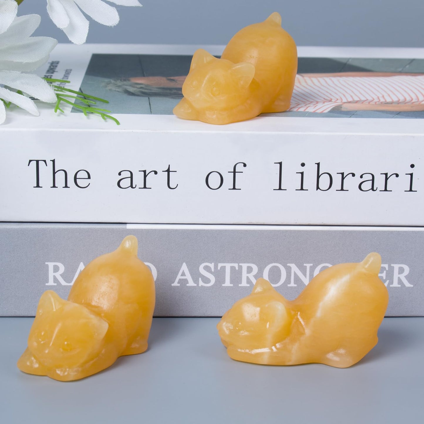 2 Inch Yellow Calcite Cat Crystal Figurines, Cute Kitten Statues for Kitten Lovers and Collectibles, Cat Decor Fingurines for Home Desk Office, Carved Healing Crystal Reiki Animal Gifts for Women