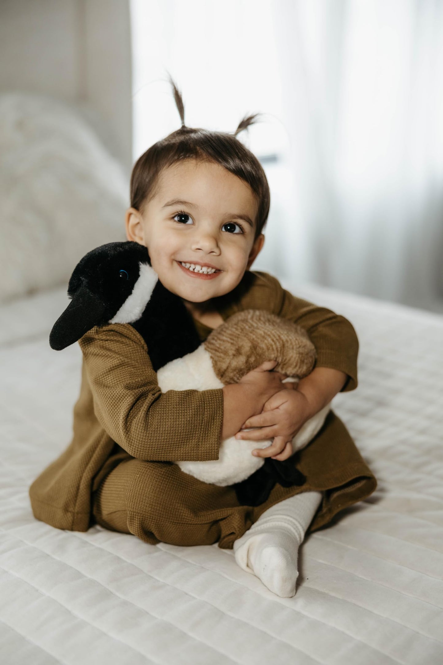 The Petting Zoo Canada Goose Stuffed Animal Plushie, Gifts for Kids, Wild Onez Animals, Goose Plush Toy, 12 inches