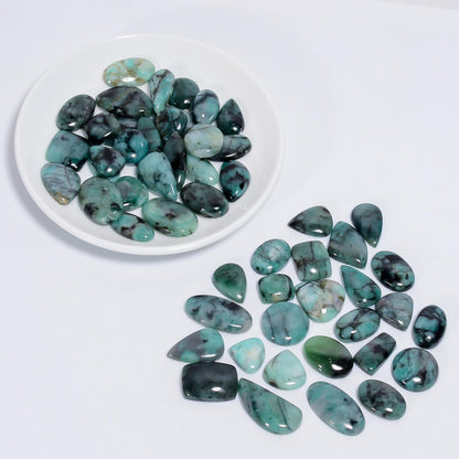 Natural Green Emerald Gemstone- Healing Crystals for DIY Jewelry Making -Loose Natural Cabochon -Perfect for Crafting Unique Jewelry Designs Gift for Her, Mother and Wife (5 pcs, 25-35 mm)