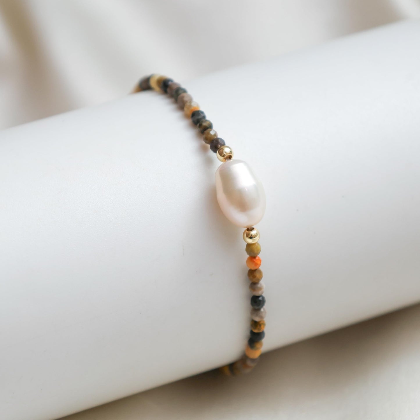 Gempires Bumble Bee Jasper Gemstone Bracelet for Women Adjustable Handmade Jewelry with Freshwater Pearl Gold-Plated Beaded Bracelet Hypoallergenic Gift for Strength Focus & Style