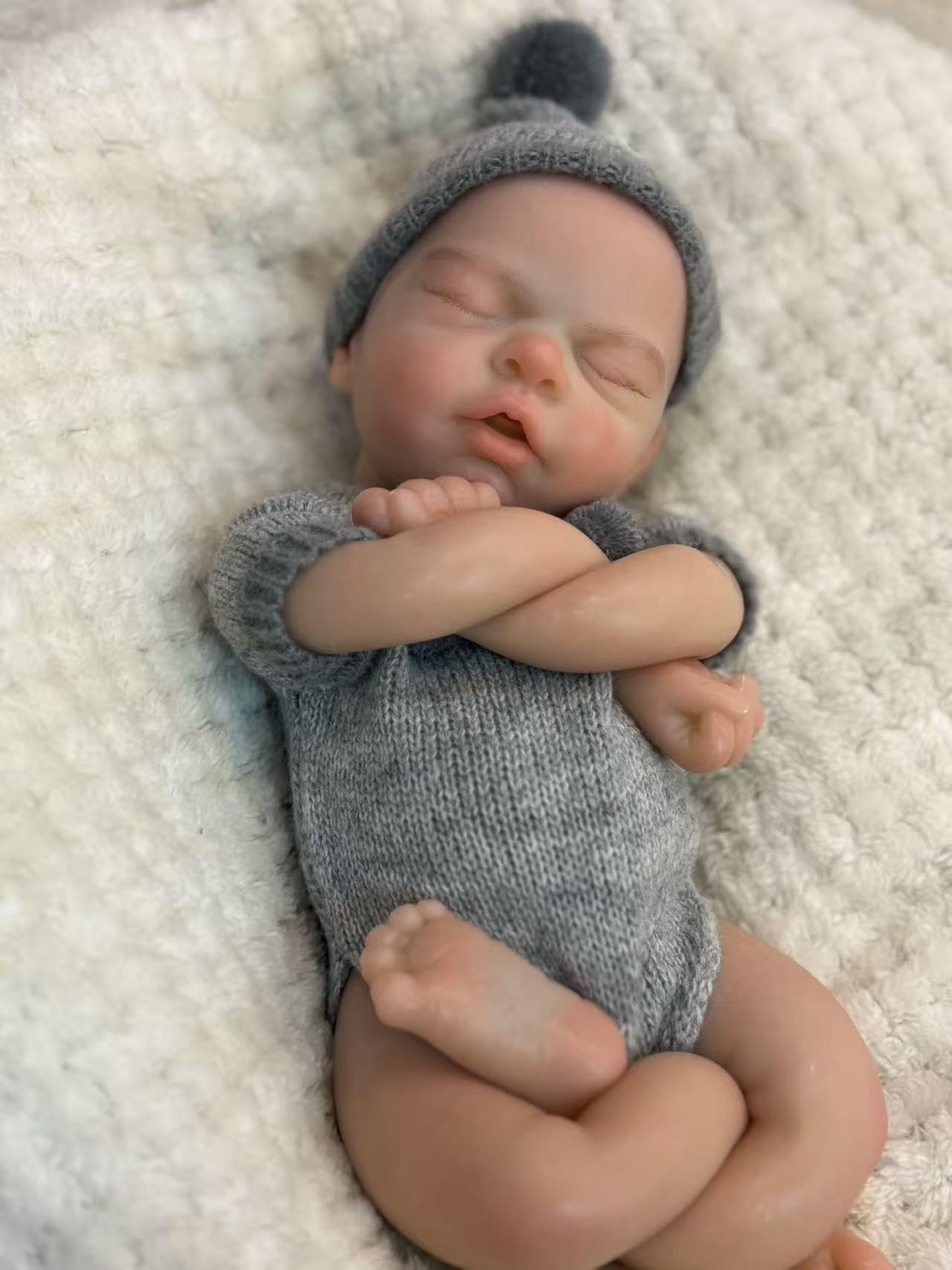 Aniiyy 13 Inch Full Silicone Reborn Baby Dolls-13 Inch Realistic Newborn Anatomically Correct Girl,Silicone Full Body Lifelike Baby