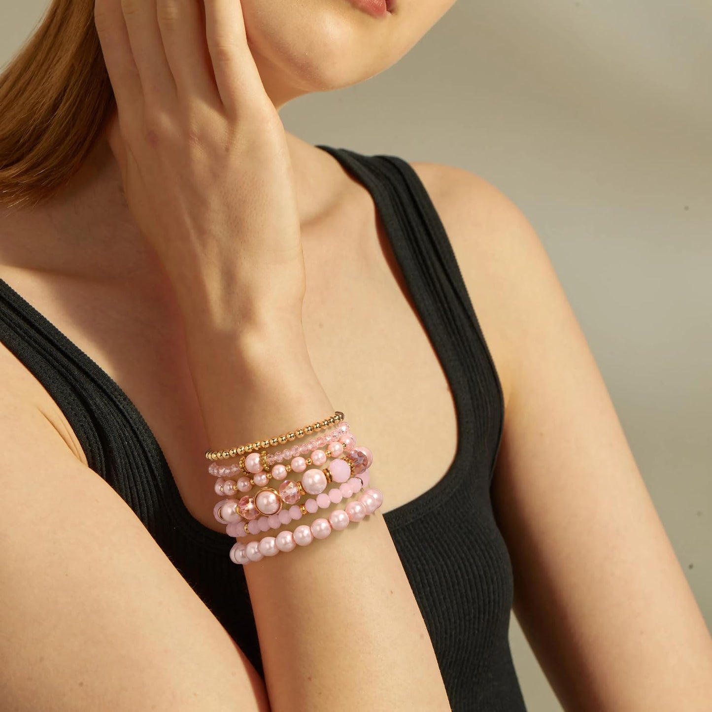 Raicegs 6PCS Beaded Bracelet 14K Gold Pearl Stretch Bracelet Stackable Crystal Beads Bracelets Boho Trendy Jewelry Gift for Women