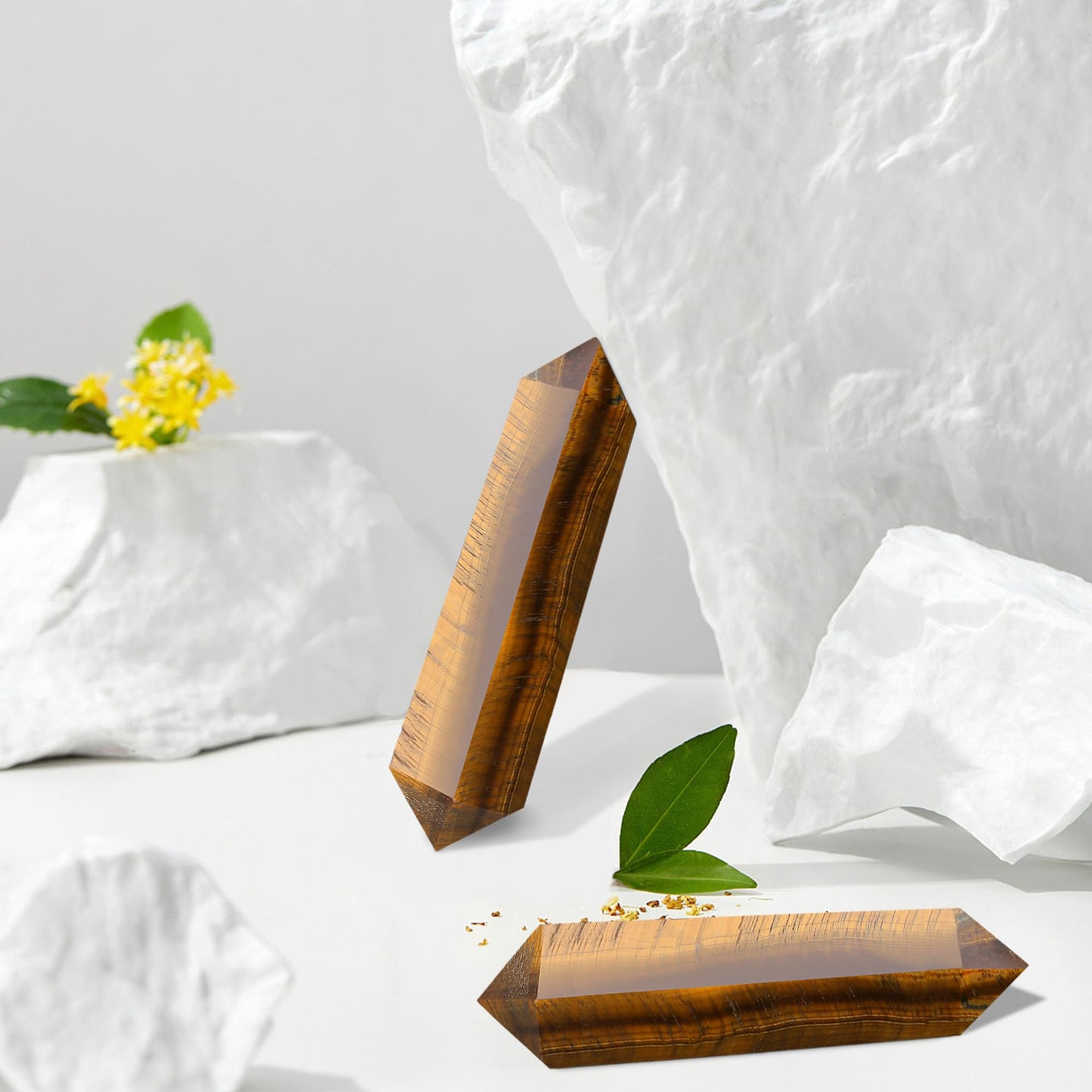 YATOJUZI 3.5" Tiger's Eye Healing Crystals Wand Natural Crystals and Healing Stones Large Hexagonal Crystal Points for Meditation Divination Reiki Energy Balancing 1PCS