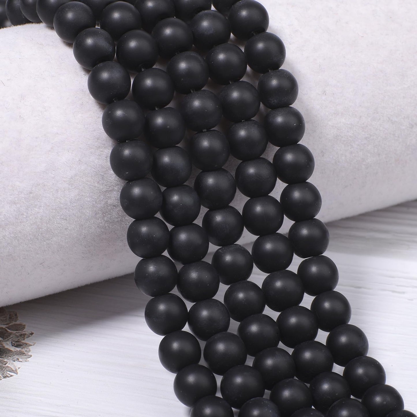 NITOPUPU 100Pcs 10mm Matte Black Onyx Agate Beads for Jewelry Making, Natural Round Loose Gemstone Stone Bead for Necklace Bracelets, Crafts for Adults with Crystal Stretch Cord