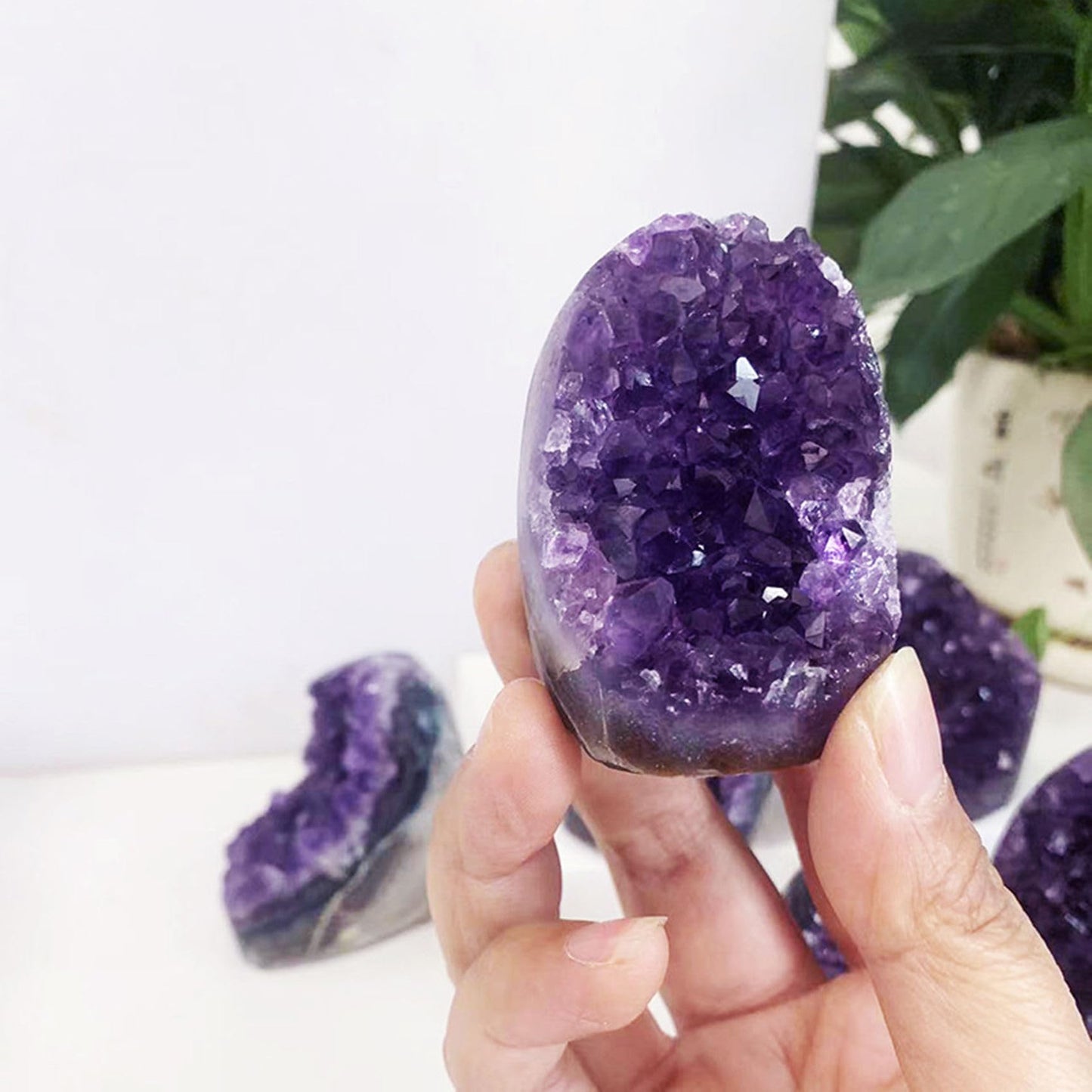 HIBCIGA Amethyst Cluster Crystal Quartz Amethyst Rock Raw Stone Purple Crystals Amethyst Geode Healing Crystals 10-11LB