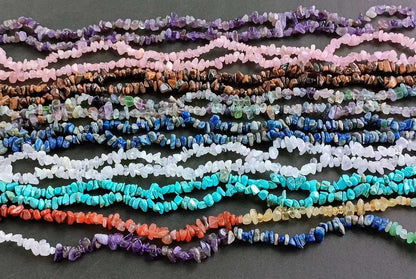 LAIDANLA Lapis Lazuli 400pcs Natural Chip Stone Beads 5-8mm Healing Crystal Irregular Gemstones Drilled DIY Loose Rocks Bead Crystal for Bracelet Earrings Necklace Jewelry Making Crafting