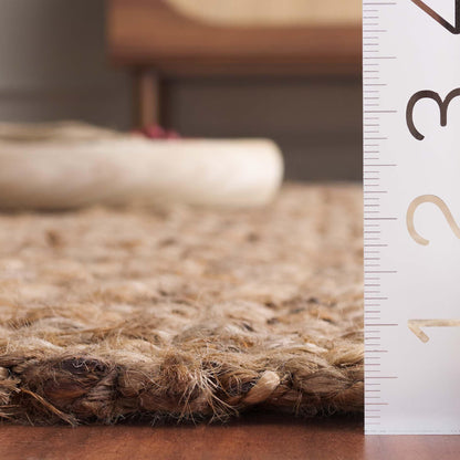 SAFAVIEH Natural Fiber Collection Accent Rug - 3' x 5', Natural, Handmade Tassel Jute, Ideal for High Traffic Areas in Entryway, Living Room, Bedroom (NF467A)