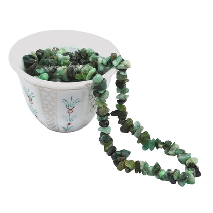 Emerald Pre Drilled Crystal Crushed Chips Beads for Bracelets Making, DIY Handmade Natural Healing Crystals (25 Inch Strand)
