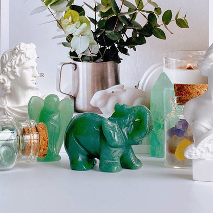 QINJIEJIE Green Aventurine Elephant Crystals Elephant Decor Pocket Polished Crystal Statue Guardian Figurine Office Hippie Room Cute Green Desk Decor Spiritual Gift Love Christmas Stocking Stuffers