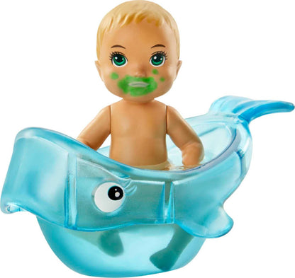 Barbie Skipper Babysitters Inc. Feeding and Bath-Time Playset with Color-Change Baby Doll, Bathtub, Popsicle Sponge and Bath-Time Accessories Including Duck-Shaped Towel