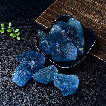 Erliway 1.25-2" Blue Fluorite Raw Crystals, Natural Rough Blue Fluorite Stone, Healing Raw Stones for Fountain Rock, Home Decor Meditation Energy Balancing Wire Wrapping Wicca & Reiki