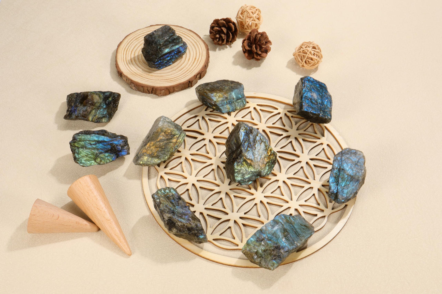 Jovivi 2pcs Raw Labradorite Crystals,Large 1.6-2.2" Healing Crystals Natural Rough Stones Crystal for Tumbling, Cabbing, Home Decoration, Polishing, Wicca & Reiki