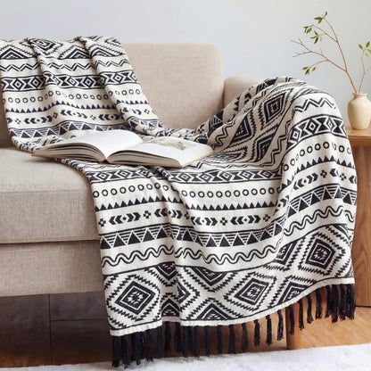 CASAAGUSTO Boho Throw Blanket for Couch - Farmhouse Throw Blanket with Tassel, Western Aztec Blanket, Printed Flannel Bohemian Blanket,Gifts for Women(50x60 Inches, Black and White)