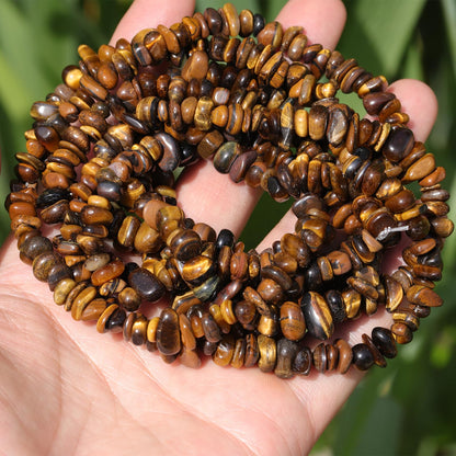 400pcs Natural Chip Stone Beads for Jewelry Making Tiger Eye 5-8mm Irregular Gemstones Healing Crystal Loose Rocks Bead Hole Drilled for Ring Earrings Necklace Bracelet Making DIY Art Crafts