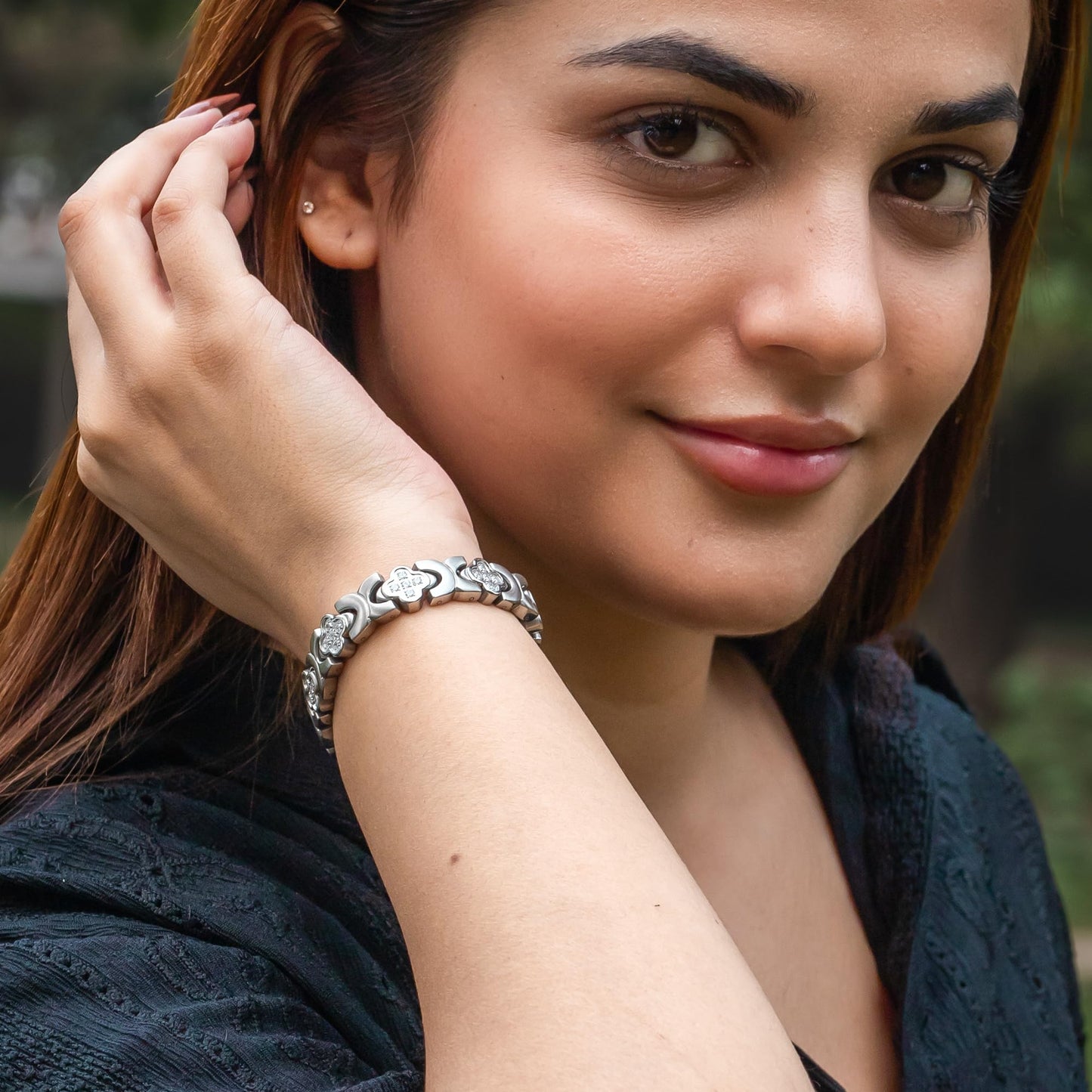 MagnetRX® Magnetic Bracelets for Women — Premium Four Leaf Clover Bracelet with Crystals and Ultra Strength Magnets — Adjustable Womens Magnetic Bracelet with Sizing Tool (Silver)