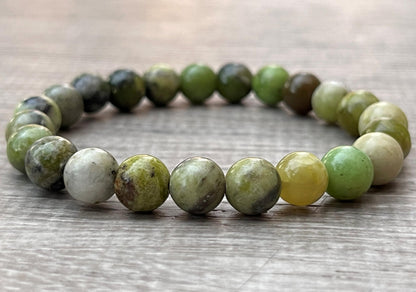 GAF TREASURES Chrysoprase Crystal Bead Bracelet 8mm, Genuine Chrysoprase Stretch Gemstone Bracelet, Healing Crystal Bracelet, Gift for Men & Women (1)
