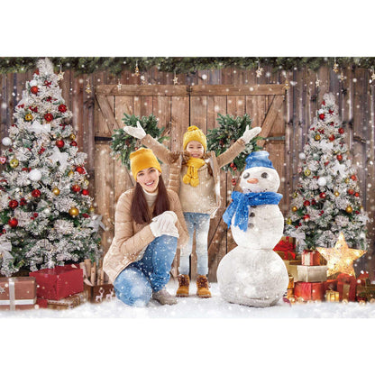 Felortte 7x5FT Polyester Fabric Winter Christmas Rustic Barn Wood Door Photography Backdrop Xmas Tree Snow Background Banner for Family Holiday Party Decoration Supplies Photo Studio Props Pictures