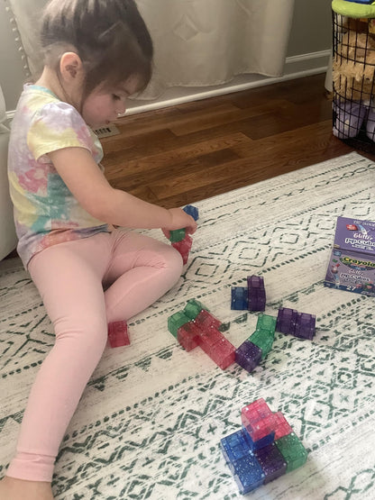 Crayola Glitter Magnetic PIP Cubes, Mini Magnetic Blocks Playset, STEM & Montessori Building & Educational Toys for Kids, Travel Toys for Boys and Girls Ages 3+, 27-Piece Set