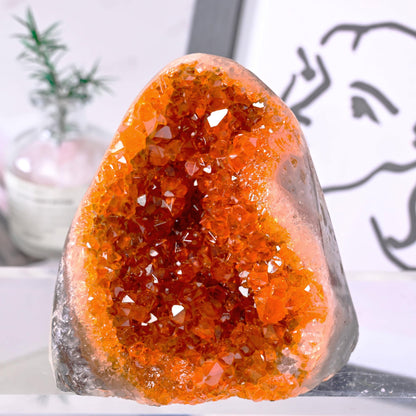 CrystalHola 200-700g Selected Raw Geode Quartz Cluster Home Feng Shui Ornaments Energy Stone Healing Tools Meditation Feng Shui Decoration,Stone Display Piece, Mineral Specimen (Orange, 200-300g)