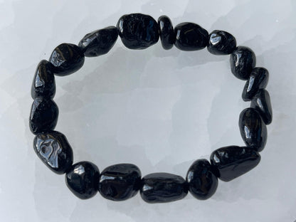 GAF TREASURES Black Tourmaline Crystal Nugget Bracelet, Genuine Black Tourmaline Tumbled Gemstone Bracelet, Healing Crystal Bracelet, Gift for Men & Women (1)