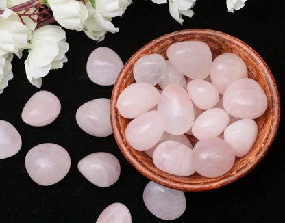 Crocon 1LB Rose Quartz Tumbled Stones and Crystals Bulk 2000+ Carats Natural Crystal Kit for Reiki Healing Polished, Mothers Day, Tumble Stones, Chakra Balancing, Gift, Home Decor Size : 20mm