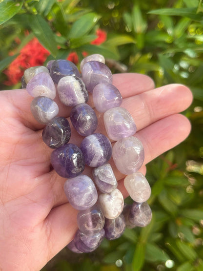 GAF TREASURES Amethyst Chevron Crystal Nugget Bracelet, Genuine Amethyst Chevron Tumbled Gemstone Bracelet, Healing Crystal Bracelet, Gift for Men & Women (1)