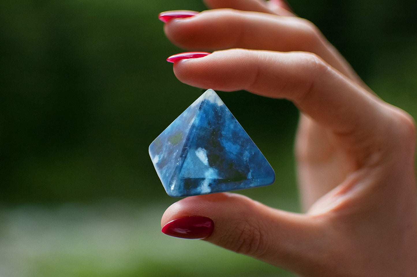 Crystal Pyramid of Natural Blue Sodalite Chakra Healing Stone, 1.5 inch