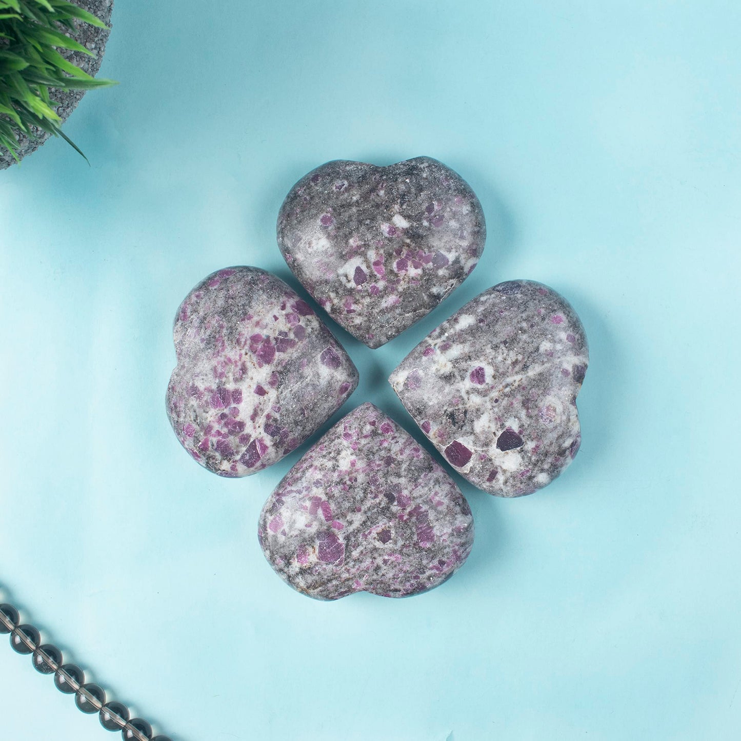 Crocon 50mm Ruby metrix Heart Stone Big Heart Shape Puff Stones Set 450+ Carats Pocket Crystal Healing Tumble Collection Palm Worry Stone Good Luck Charm Meditation Gift Craft Home Decor