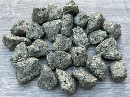 GAF TREASURES Wholesale Raw Pyrite Crystals, Natural Pyrite Stone, Natural Rough Pyrite Crystals, Pyrite Rough, Pyrite Healing Crystals (Pyrite, 0.25 Pound)