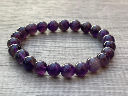 GAF TREASURES Amethyst Crystal Bead Bracelet 8mm, Genuine Purple Amethyst Stretch Gemstone Bracelet, Healing Crystal Bracelet, Gift for Men & Women (1)