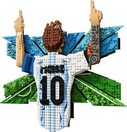 LEGO Editions Lionel Messi – Celebration - Building Set for Boys & Girls, Ages 14+ - Collectible Soccer Gift for Fans - Kids Bedroom or Shelf Decor - 43018