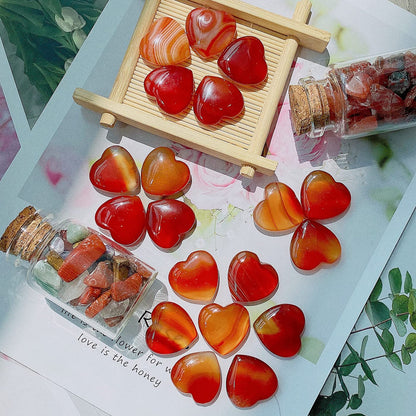 20 PCS Natural Heart Healing Crystals Red Carnelian Agate Polished Crystal Mini Pocket Stones Cute Palm Love Gemstones Set Bulk Wholesale Reiki Energy Balancing Meditation Valentine's Day Gift