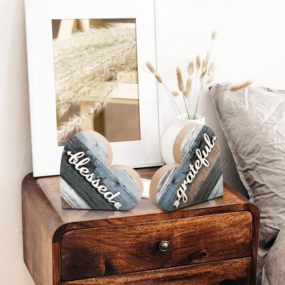 Jetec 2 Pcs Rustic Wooden Heart Table Decor, Daisy Farmhouse Home Decor, Bless This Home & Be Kind Sign for Living Room, Dining Room, Shelf & Mantel, Ideal Housewarming & Birthday Gift(Grateful Style)