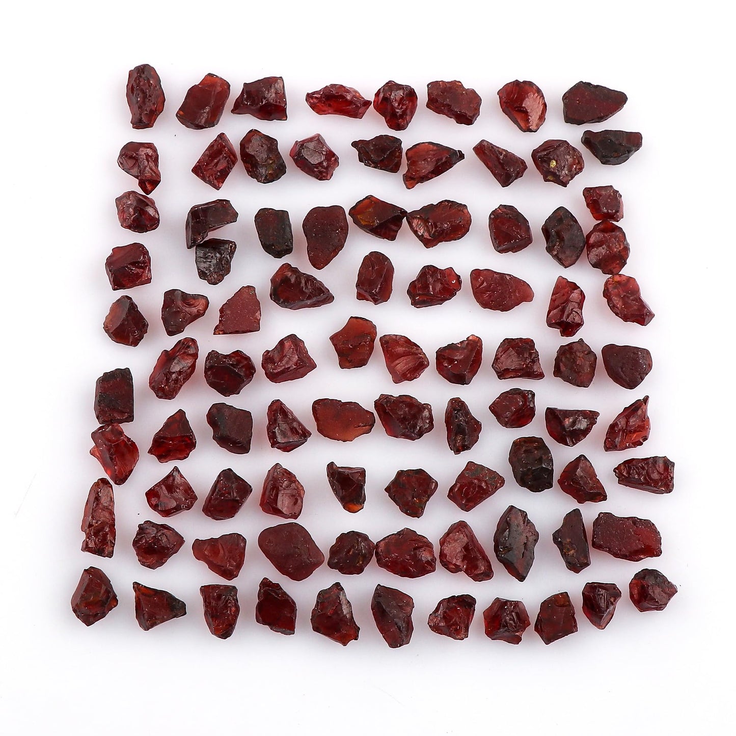 CRYSTALIS 25pcs Natural Red Garnet Raw Crystals, Loose Gemstone Wholesale Bulk Rough Jewelry Making Supply, Chakra & Healing Raw Stones, Wire Wrapping, DIY, Gem Collection, Size : 5-8mm