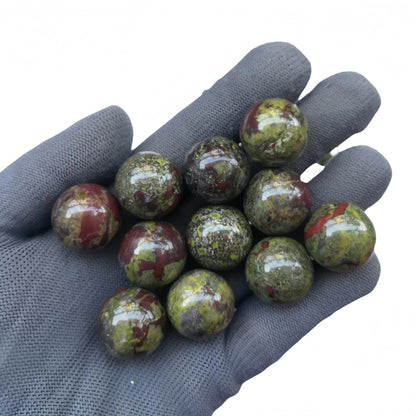 Sunshcat Natural Dragon Blood Jasper 0.78 Inchs Crystals and Healing Stone Ball Set,Home Desktop Feng Shui Array Decoration(7 Pieces) ﻿