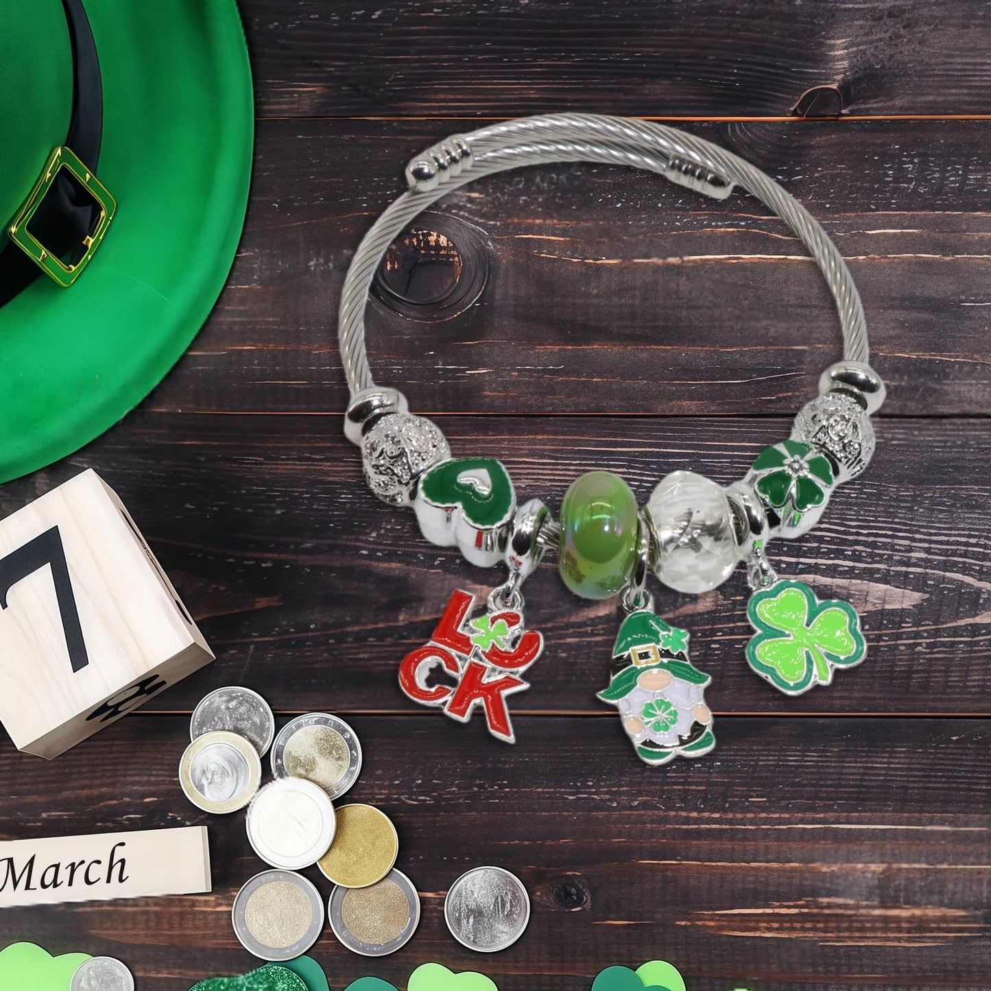 QMWKVNC St. Patrick's Day Charm Bracelets for Womens,Exquisite Cute Cartoon Friendship Silver Bracelets Stainless Steel Bangle, Womens Jewelry Suitable for Holiday Gifts and Birthday Gifts