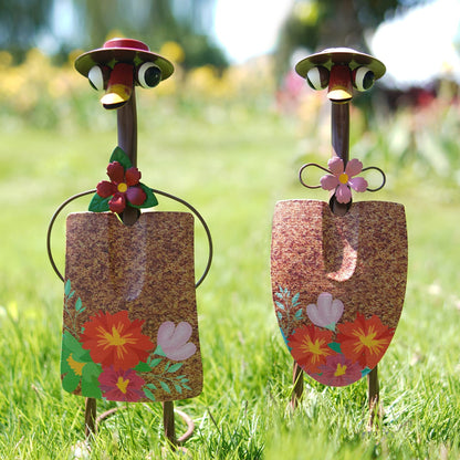 HONGLAND Duck Metal Yard Art - Duck Couple Garden Decor, Shovel Ornaments Outdoor Statue - 2 Pack Farmhouse Patio Balcony Gardening Gifts for Women
