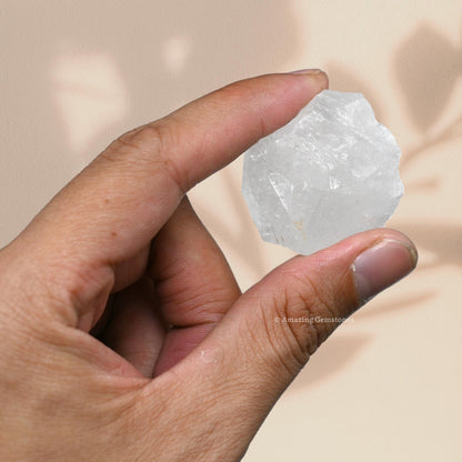 Amazing Gemstone Clear Quartz Raw Crystals and Healing Stones, Natural Rocks For Tumbling - DIY Raw Stones And Crystals (1 Piece)